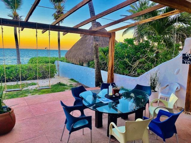 Punta Me Beach Suites Канкун Экстерьер фото