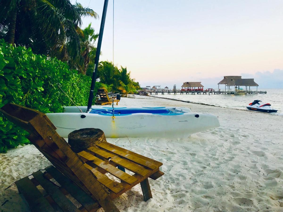 Punta Me Beach Suites Канкун Экстерьер фото