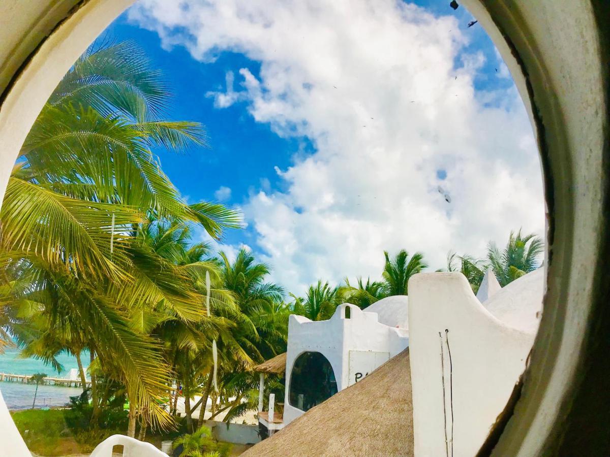 Punta Me Beach Suites Канкун Экстерьер фото
