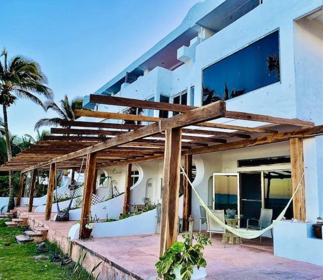 Punta Me Beach Suites Канкун Экстерьер фото